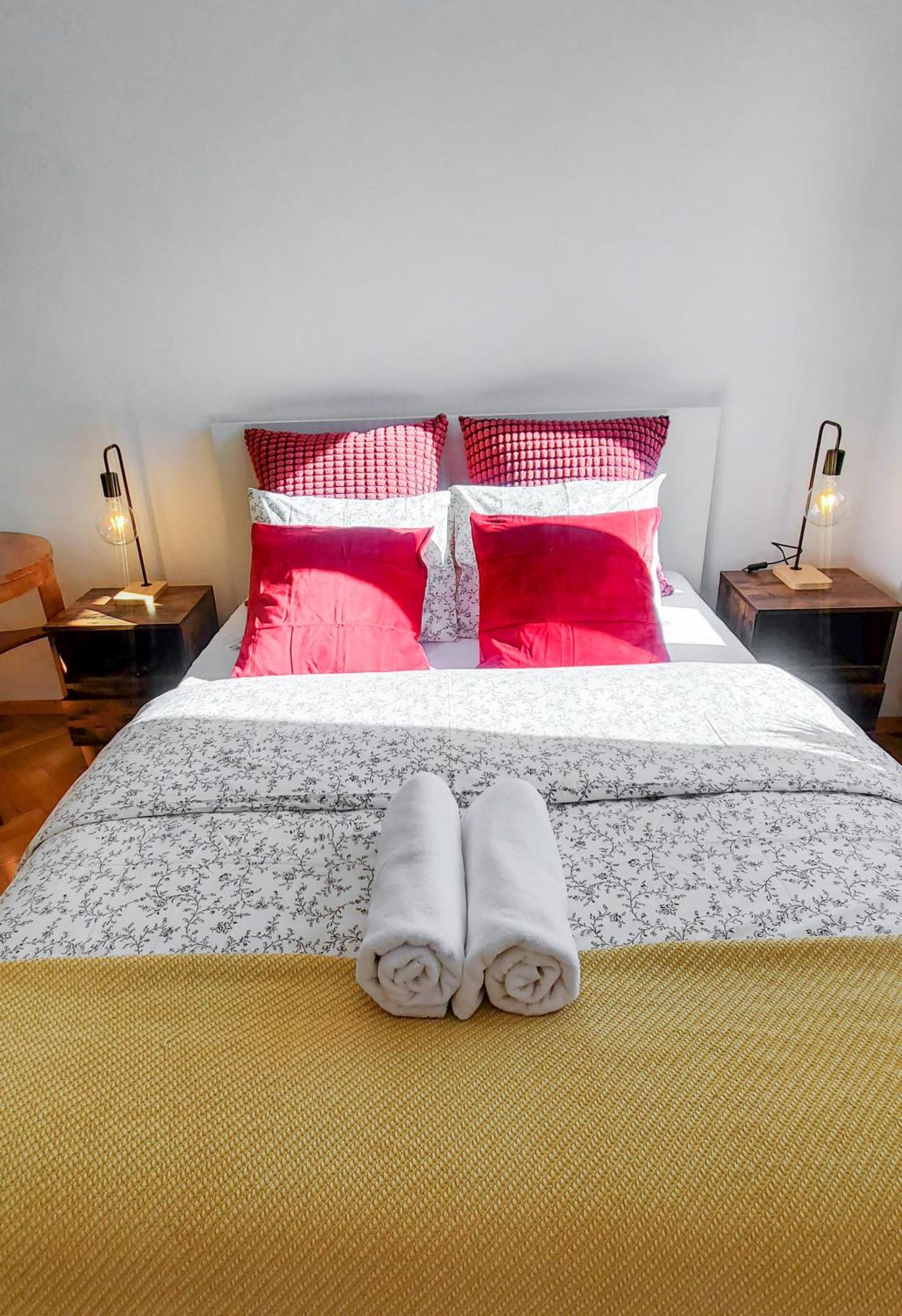 Old Town Parkview Apartment Краков Экстерьер фото